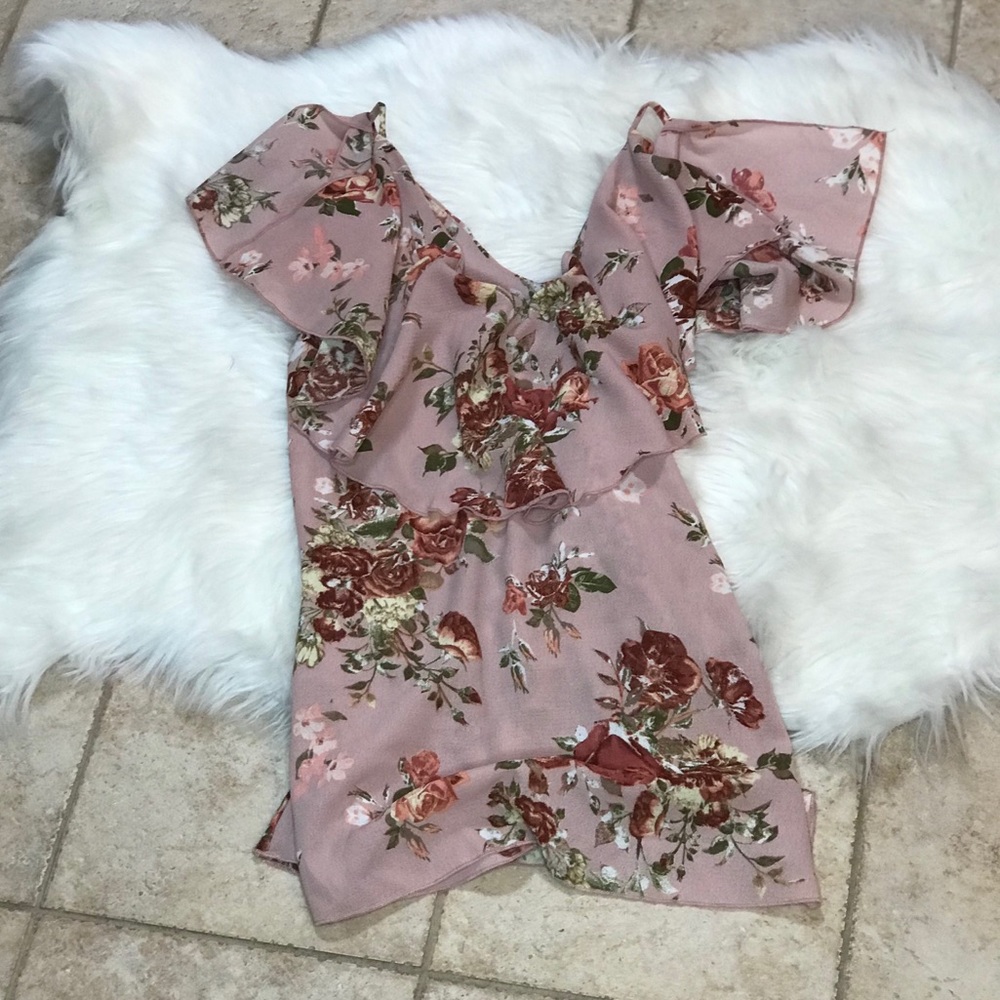 Dusty Pink Floral Blouse GOING OFF TO DONATION